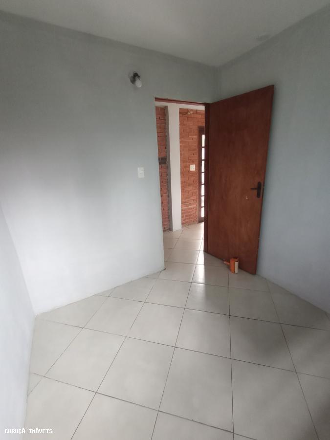 Casa para alugar com 2 quartos, 50m² - Foto 16