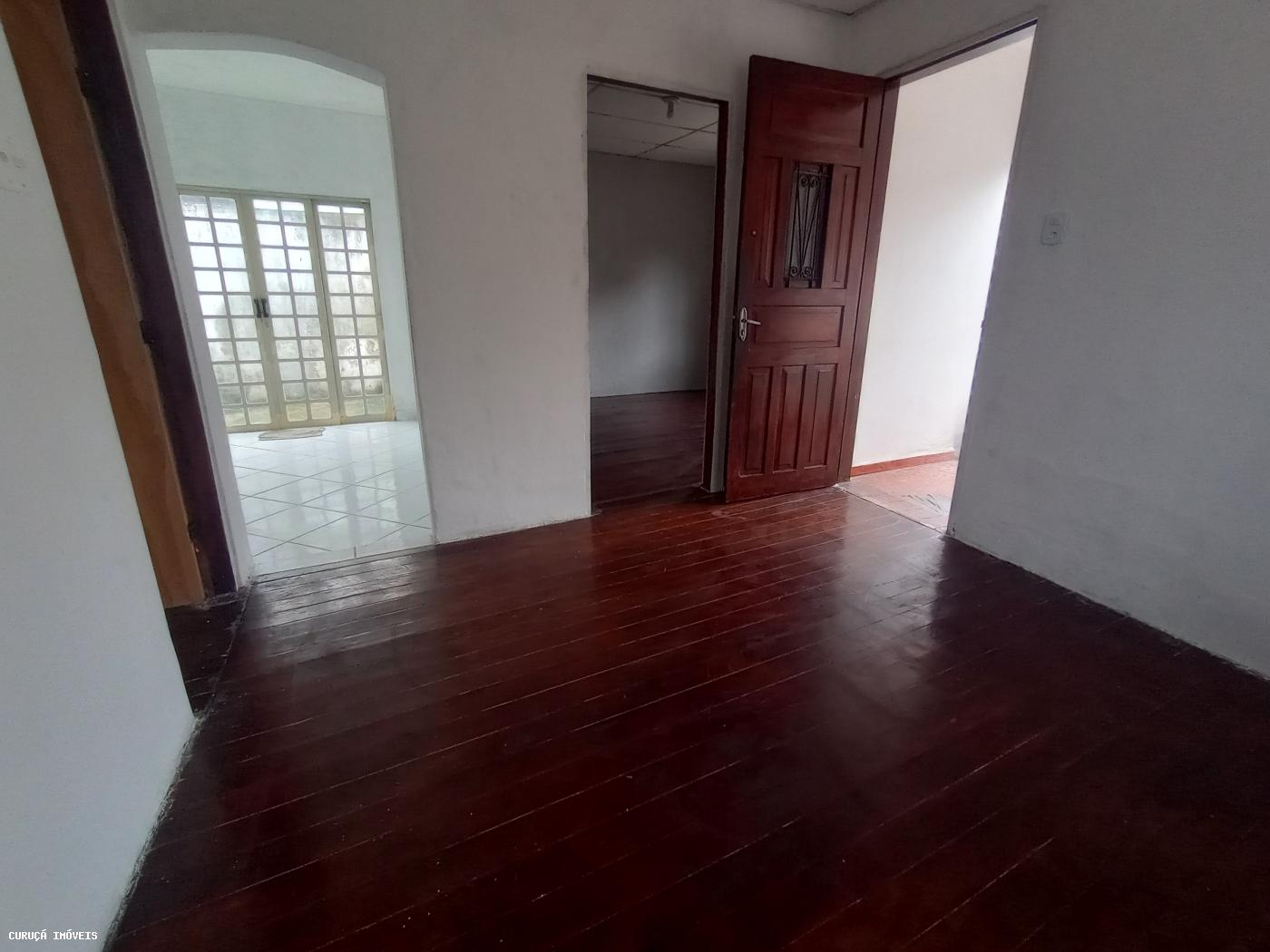 Casa para alugar com 2 quartos, 50m² - Foto 4