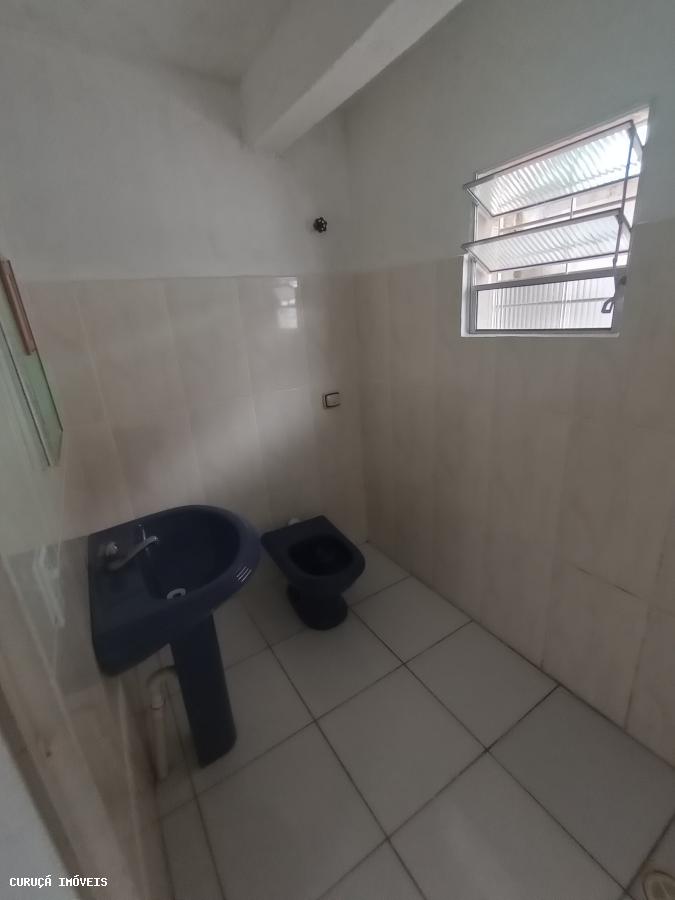 Casa para alugar com 2 quartos, 50m² - Foto 10